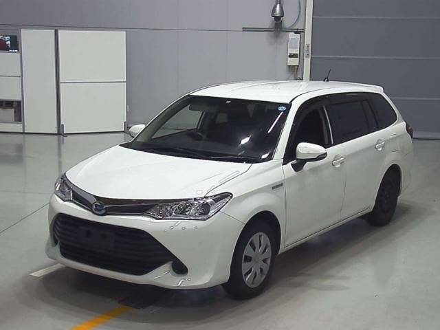 30365 TOYOTA COROLLA FIELDER NKE165G 2016 г. (CAA Chubu)